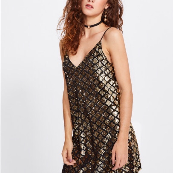 CLEARANCE ‼️GOLD Metallic Sequin Cami - Dress - Picture 5 of 8